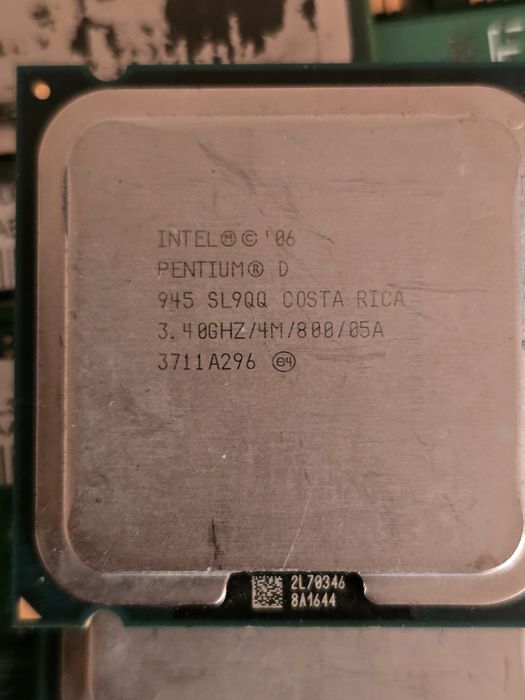 Ram памет 512MB и процесори