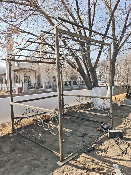 Сварщик--Мастер--Электрик.