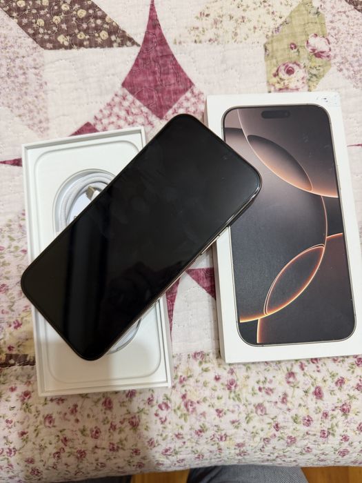 Продаю 16 про мах 512