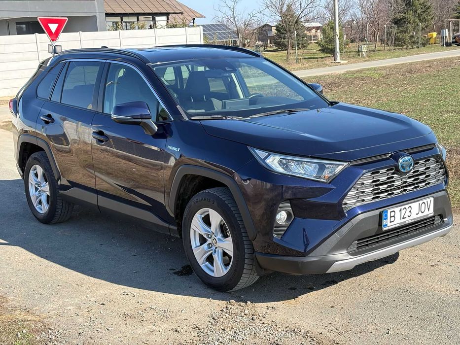 Toyota RAV4 Hybrid, proprietar, garantie Toyota