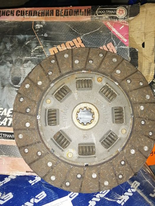 Продам запчасти на уаз.