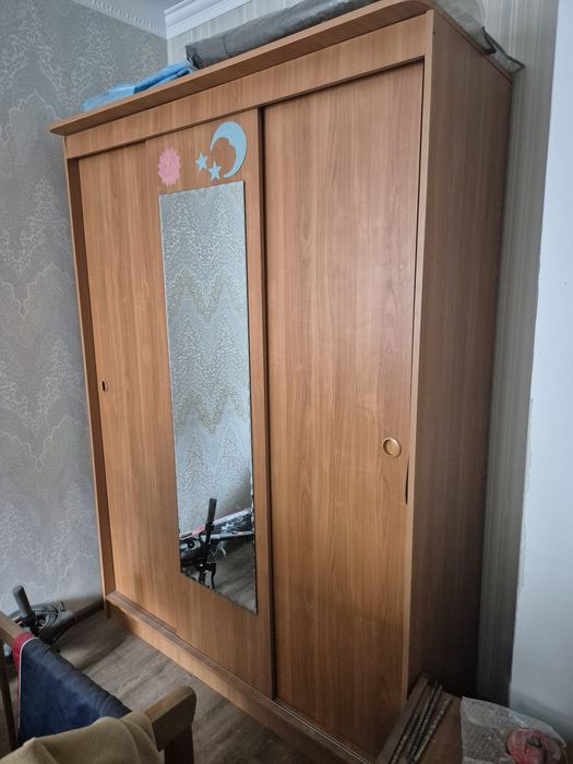 Продам шкаф в хорошем состоянии