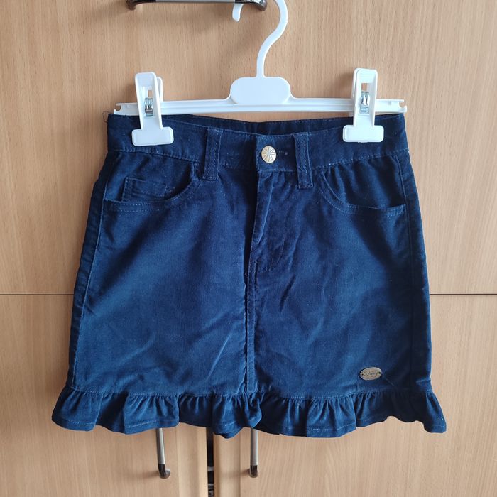 Продам одежду на девочку 7-8 лет