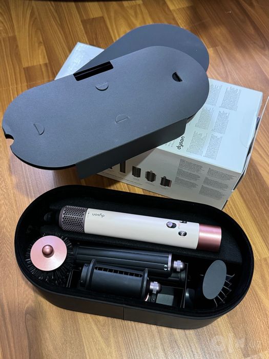Продаю Dyson Airwap ID HS08 Ceramic Pink