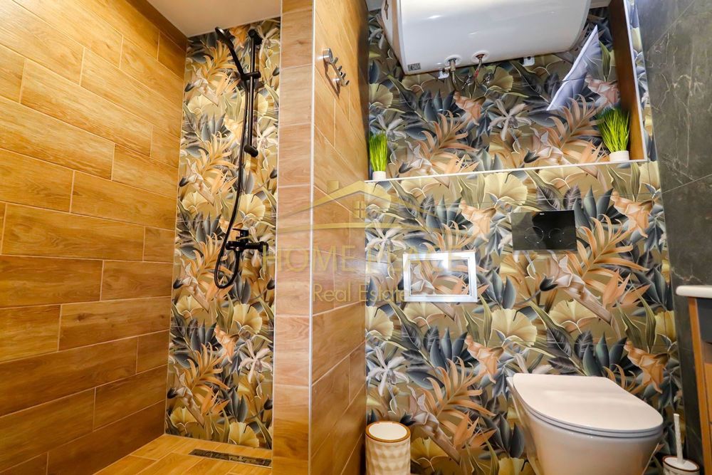 Дава се под наем Двустаен апартамент в Варна, Център - 65 кв.м за 612 € - Снимка #10