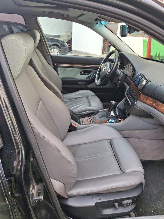 Vând BMW 530 e39