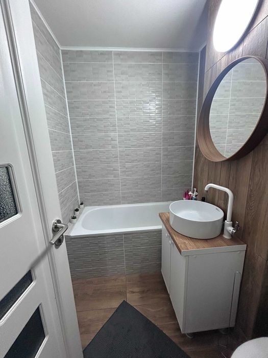 Apartament 3 camere Titan