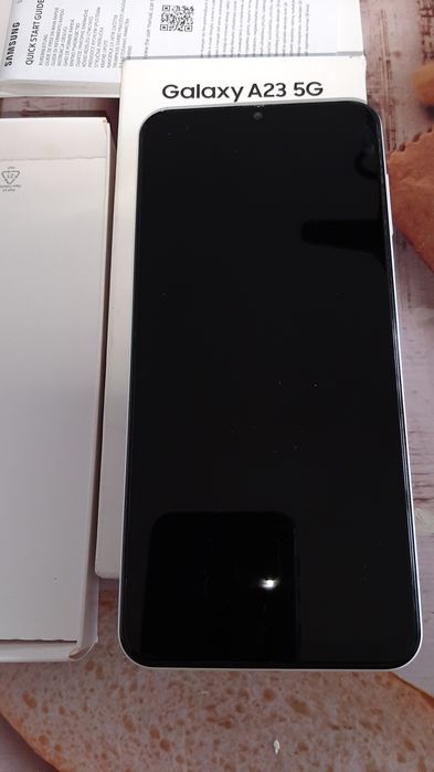 Telefon Samsung A23 5G.