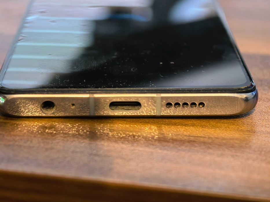 Huawei P30, 128GB, Две SIM карти, 40MP, Breathing Crystal - КАТО НОВ!