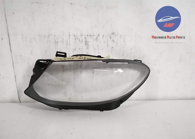 Стъкло Фар ляво НОВО ОСИГУРЯВАМЕ МОНТАЖ Мерцедес-Бенц / Mercedes-Benz