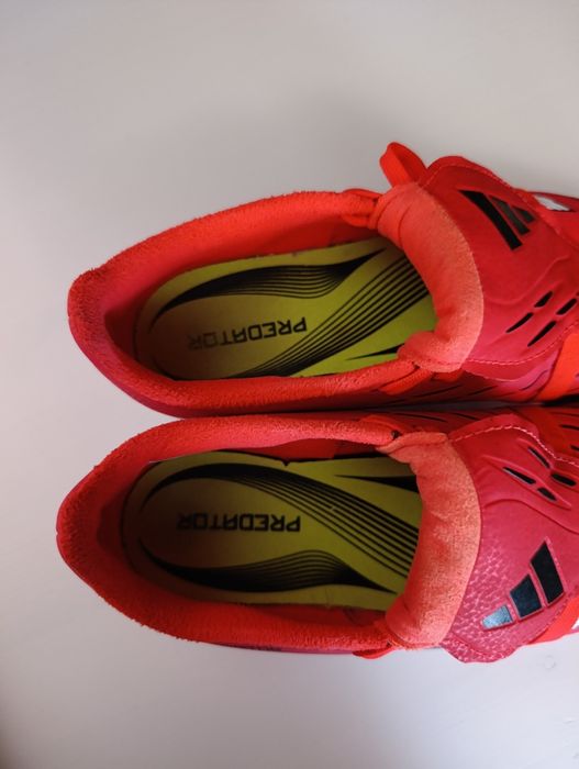 Детски бутонки Адидас