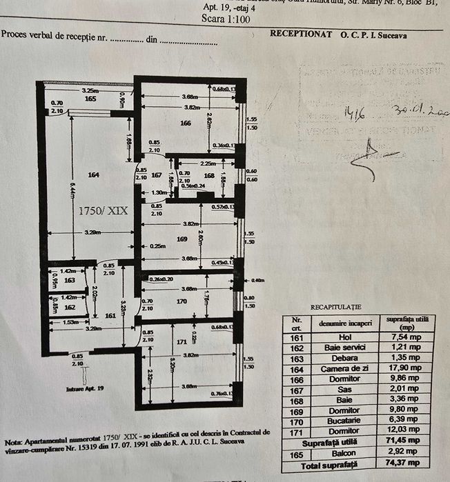 Vindem apartament pe strada Marly