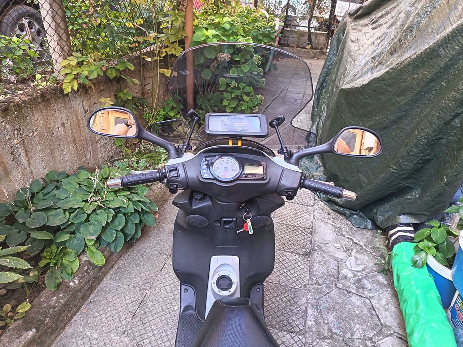 Продавам Piaggio NRG