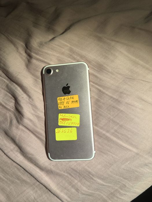 IPHONE  5, използван с нов дисплей и батерия