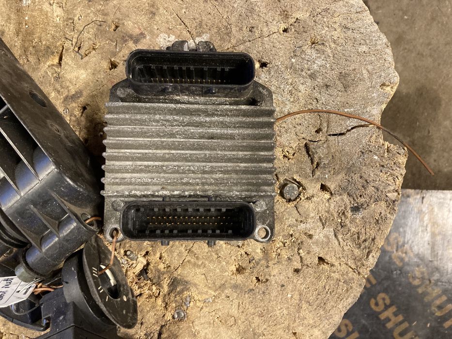 Компютър двигател и бубина за Опел Астра/ Зафира 1.6 16v  1999- 2005