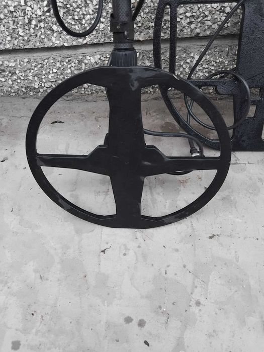 Продавам металотърсач "Golden mask 7"