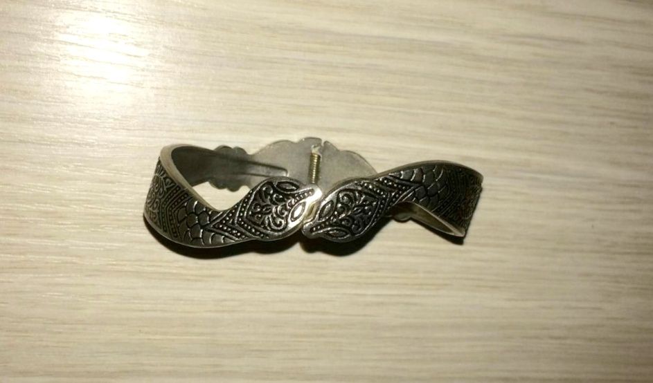 Bratara metalica veche