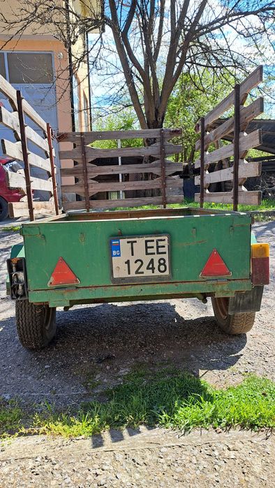 Туристическо ремарке за автомобил