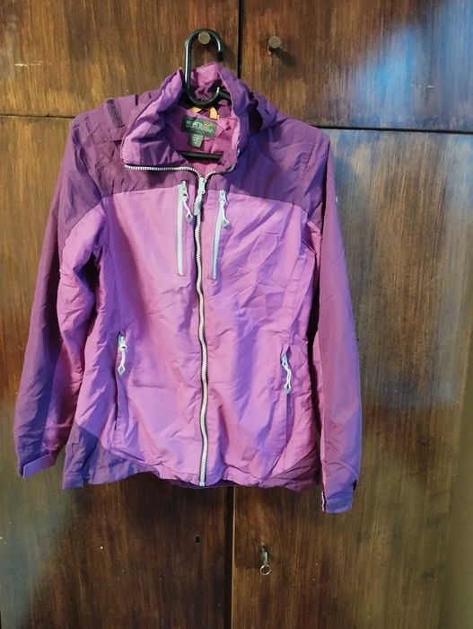 Дамско спортно яке REGATA