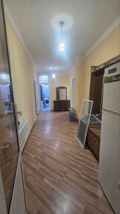 3х комнатная квартира вдоль дороги можно под бизнес, Поворот