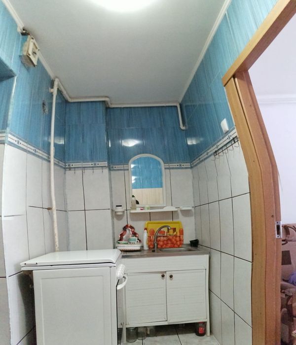 Vand apartament 2 camere