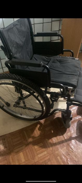 Коляска инвалидная