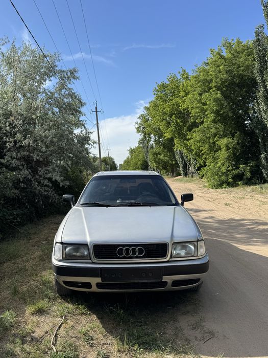 Продам ауди 80 б4