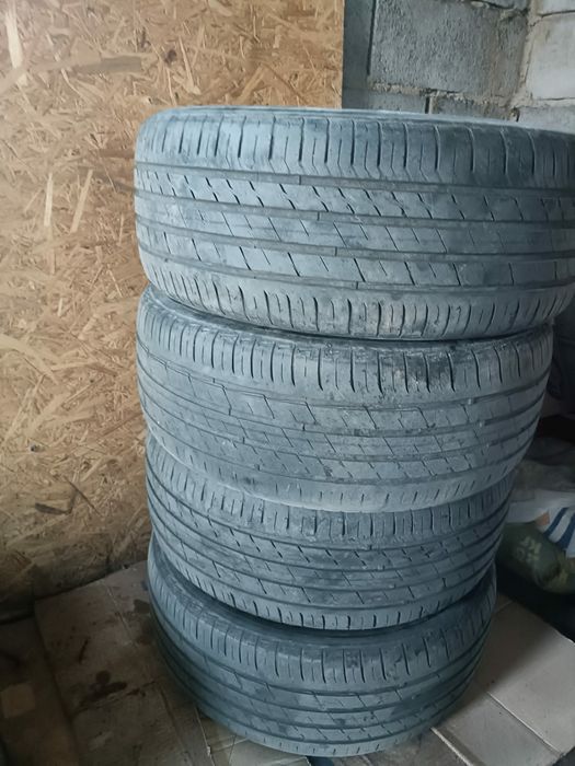 Продам резину б/у