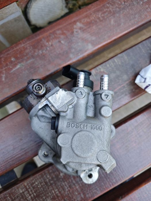 Горивна помпа Bosch CP4 без стружки! Свалена е от Голф 6.