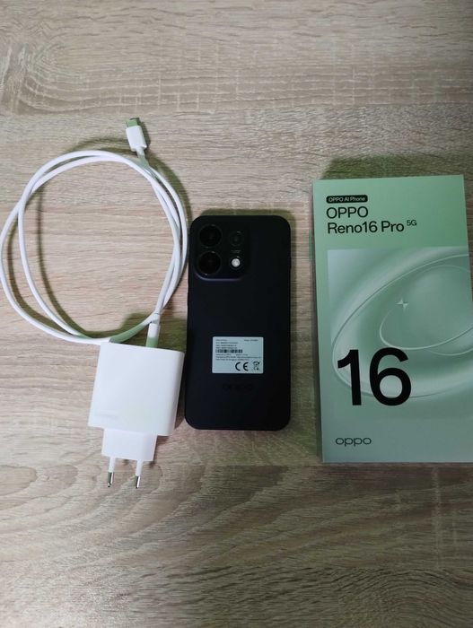 Чисто ново Oppo reno 16 pro