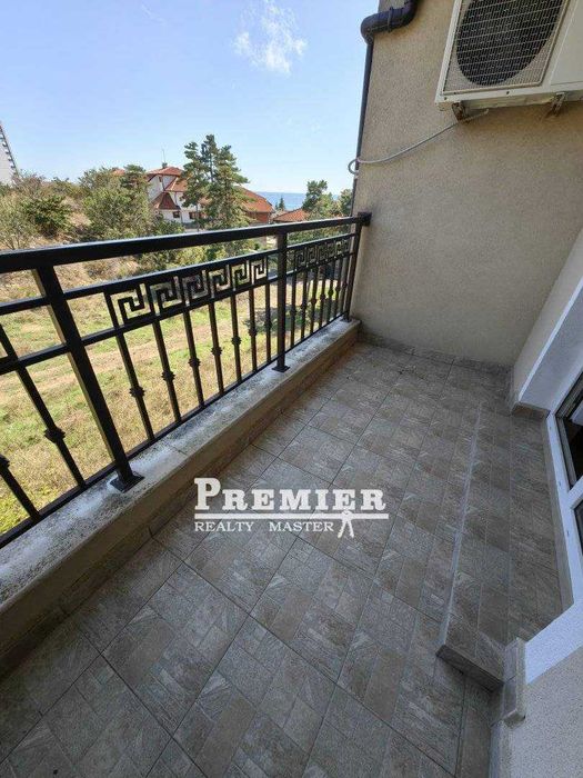 Продава се Тристаен апартамент в к.к. Слънчев бряг - 80 кв.м за 1075 €/кв.м - Снимка #1