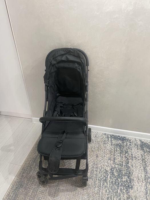 продаём коляску