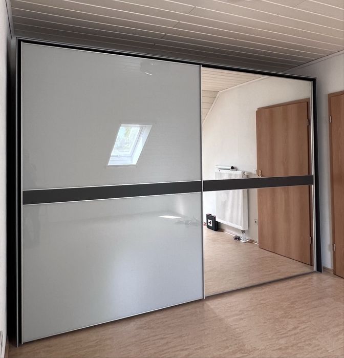 Rezervat/Dressing/Dulap 315/225/69 cm 2 usi culisante sticla gri/oglinda