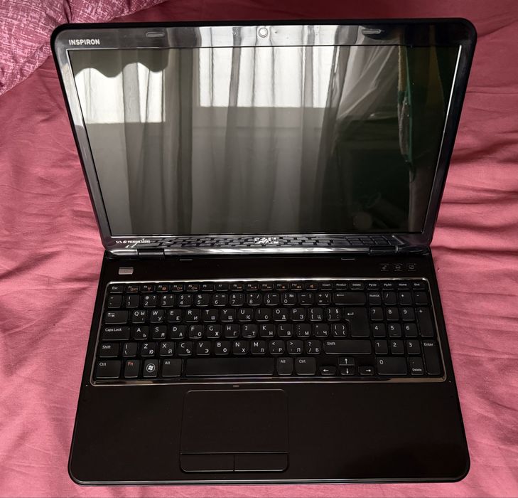 Лаптоп Dell Inspiron N5110 Червен