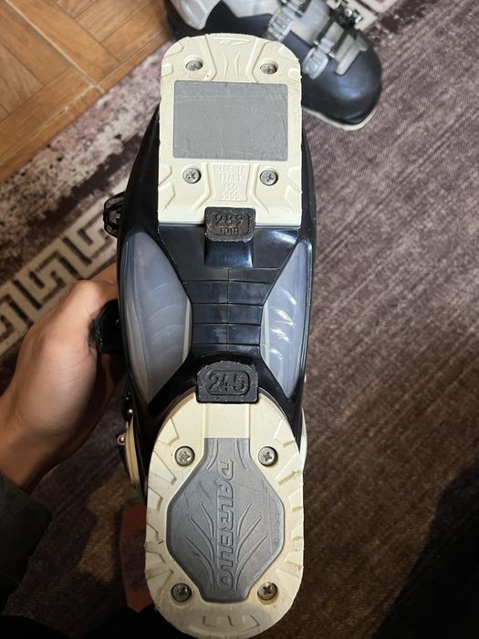 Ботинки для лыж