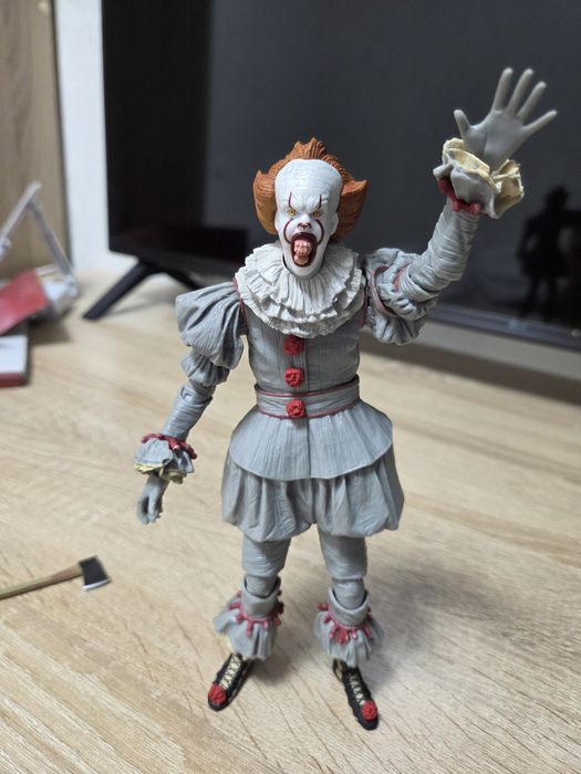 Фигурка neca пеннивайз