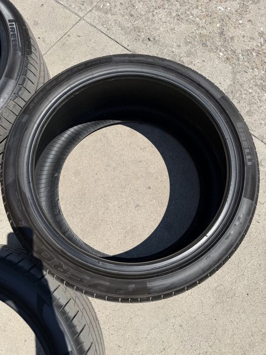 BMW M5 F90/ M8 Летни гуми Pirelli P Zero PZ4 20” BMW Star комплект