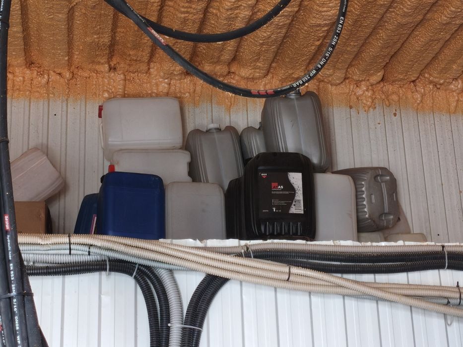 Канистры б/у по низкой цене