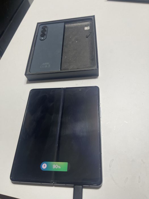 Samsung fold 4  512gb  12gb ram