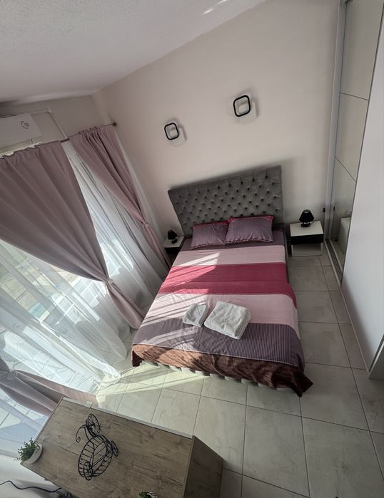 Studio de vanzare aproape de plaja