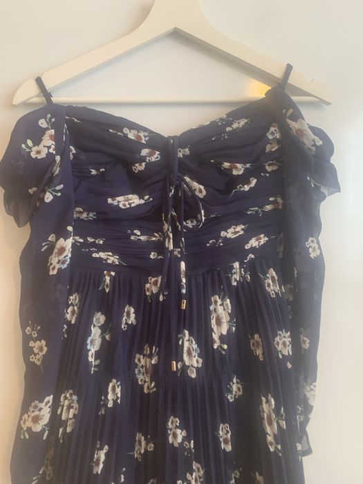 Rocihita SELF-PORTRAIT(ca si noua)