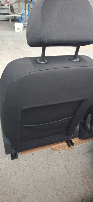 Салон / Седалки за Пежо 407 2004 – 2011 / Peugeot