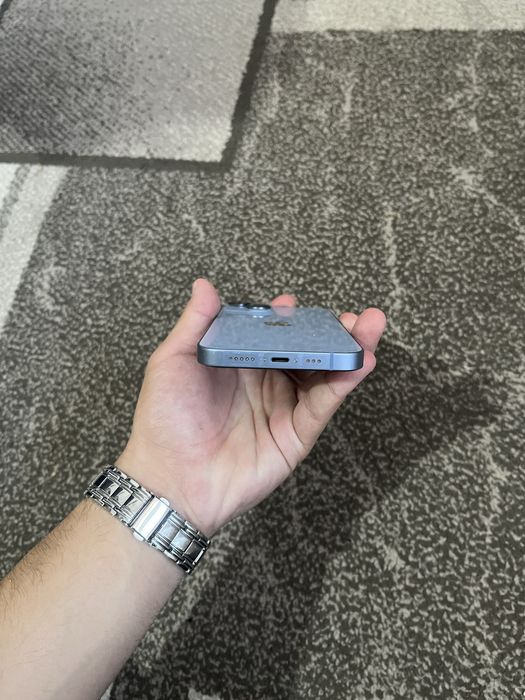 Iphone 14 в отличном состоянии