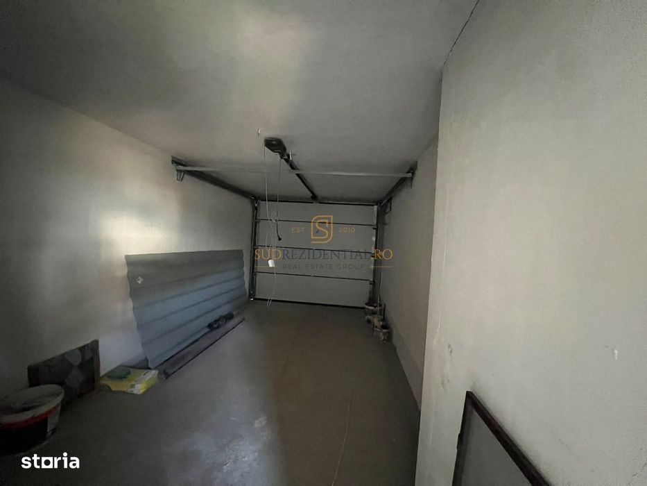 Vila individuala cu 7 camere, 5 dormitoare, teren 363 mp-Com. Berceni