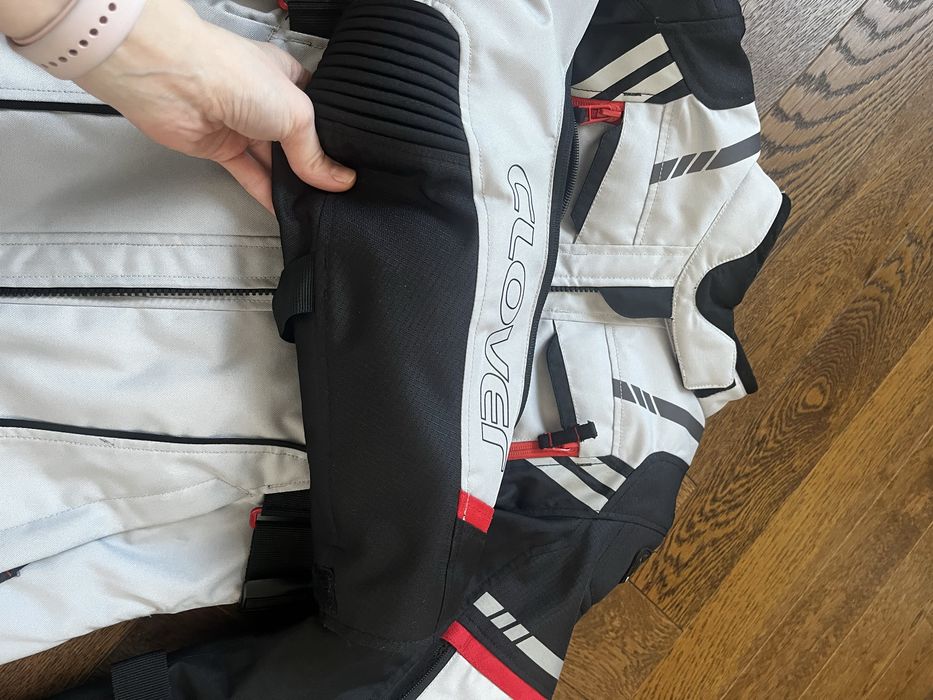 Продам мотокуртку