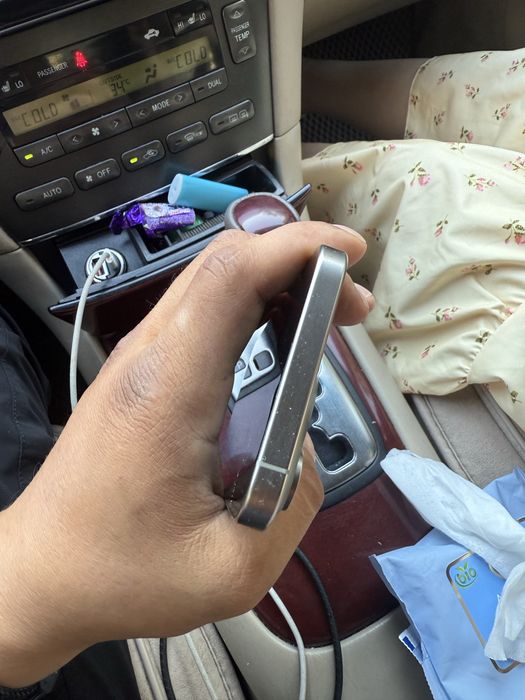 IPHON 15 pro max 512