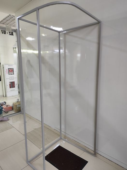 Продам оборудование для магазина