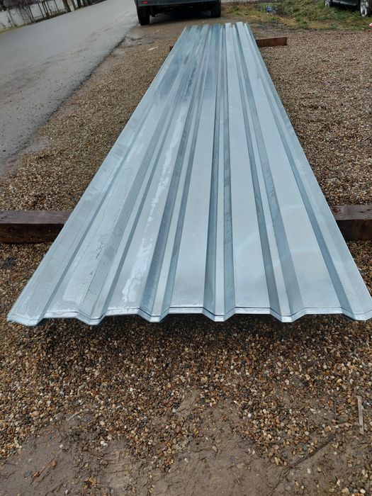 Vând tablă cutată h35.