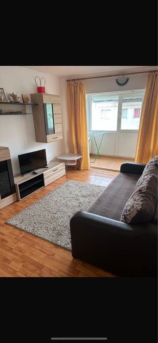 Apartament de inchiriat in Gaesti