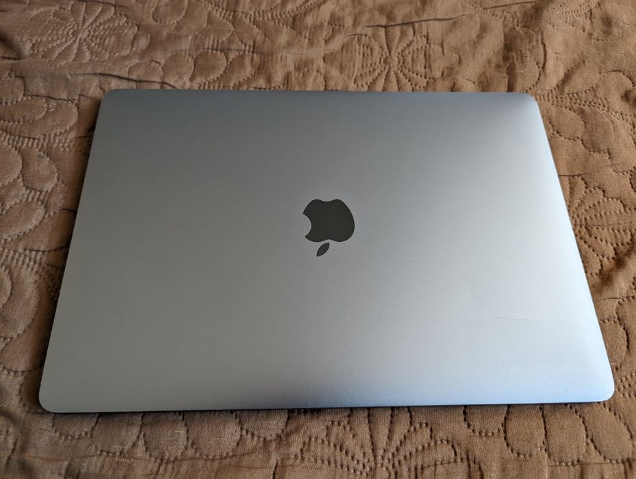 MacBook Pro M1 13", 258/8 GB